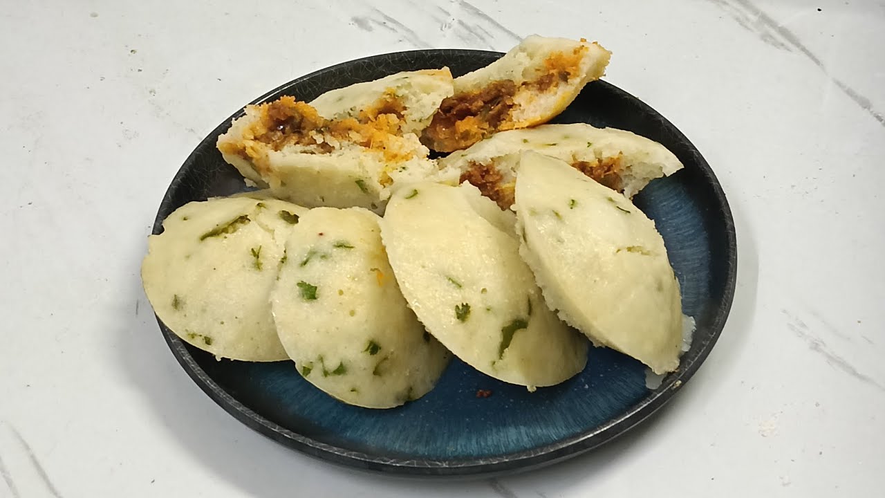 પનીર સ્ટફ રવા ઇડલી એક નવી જ રીત થી 