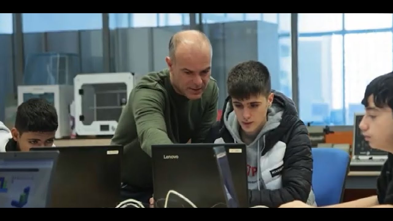 Oinarrizko Mailako Lanbide Heziketako bideoa - Vídeo FP de Grado Básico