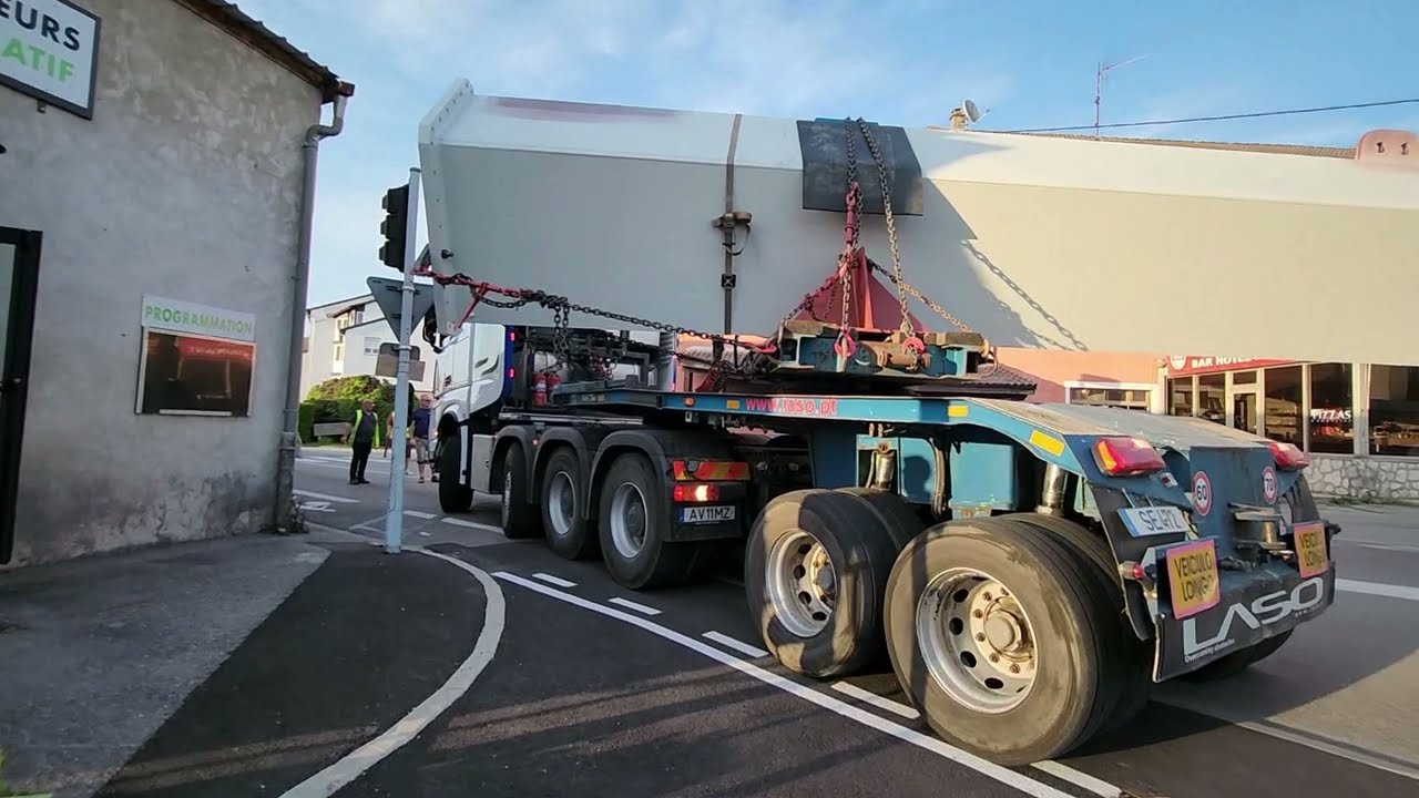 transport exceptionnel de piliers de pont