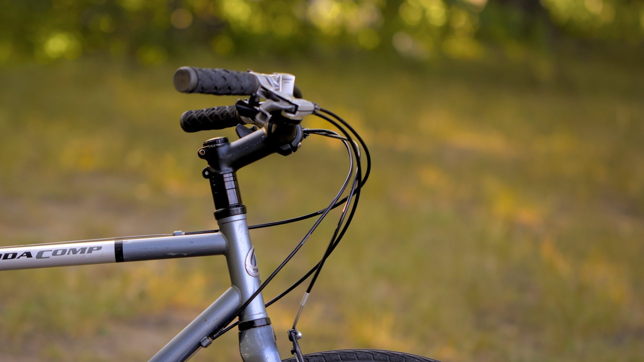 Neglected hybrid &rarr; upright all-rounder bike