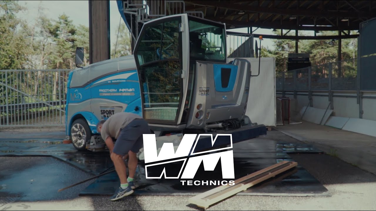 Ice resurfacer WM Mammoth: Ultra-light blades, changed in 60 seconds