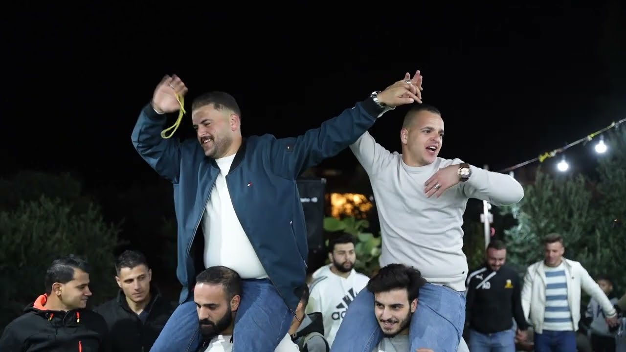 05 حفلة العريس محمد عدنان عبيدات الفنان أيمن العمري وعمر الخطيب   مهرجان آل عبيدات خرجا