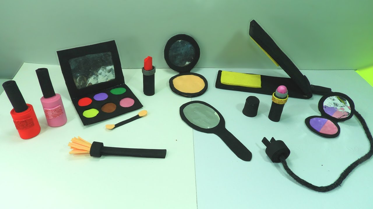 8 IDEAS DE MAQUILLAJE DE JUGUETE fácil de hacer 💄💋 Manualidades fáciles
