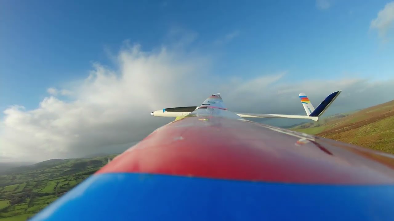 Pole Cottage: Kurt 3.5m Rc Glider: Sunny day 2/9