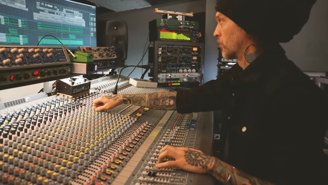 Paolo Baldini DubFiles & Tre Allegri Ragazzi Morti - La Nuova Dubbata Per Me (Official Video)