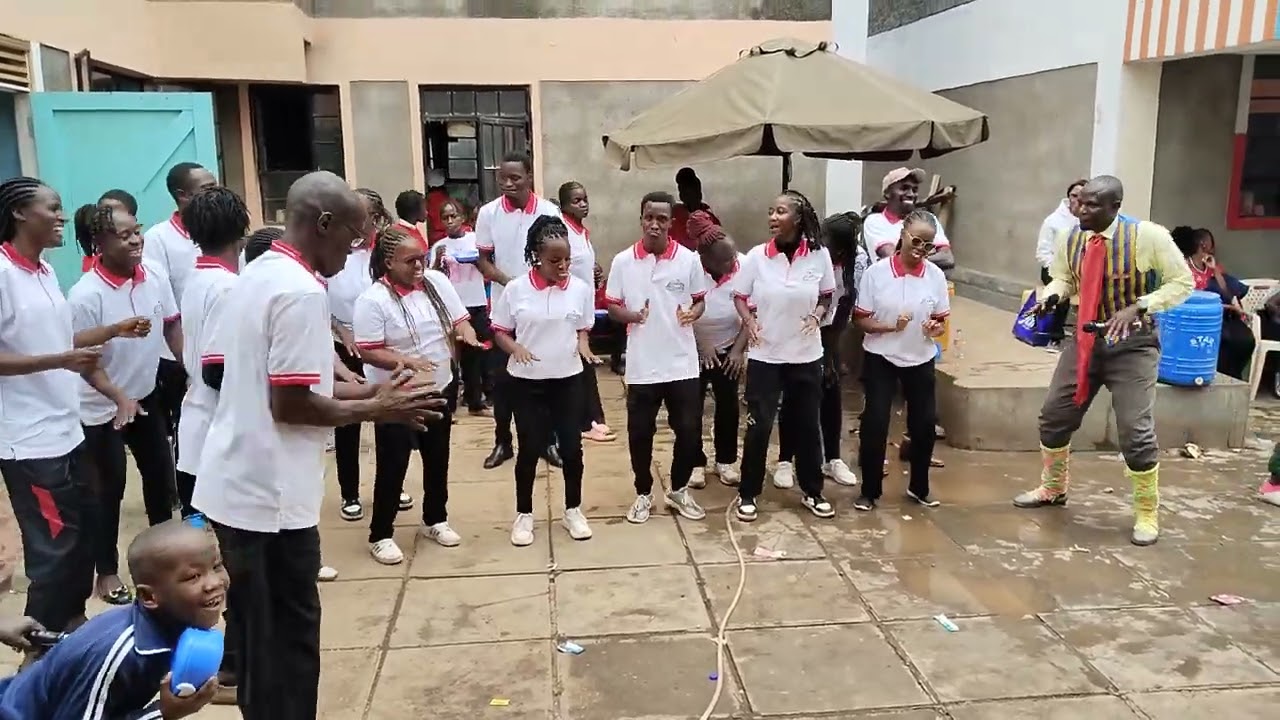 Teacher dancing Crew 