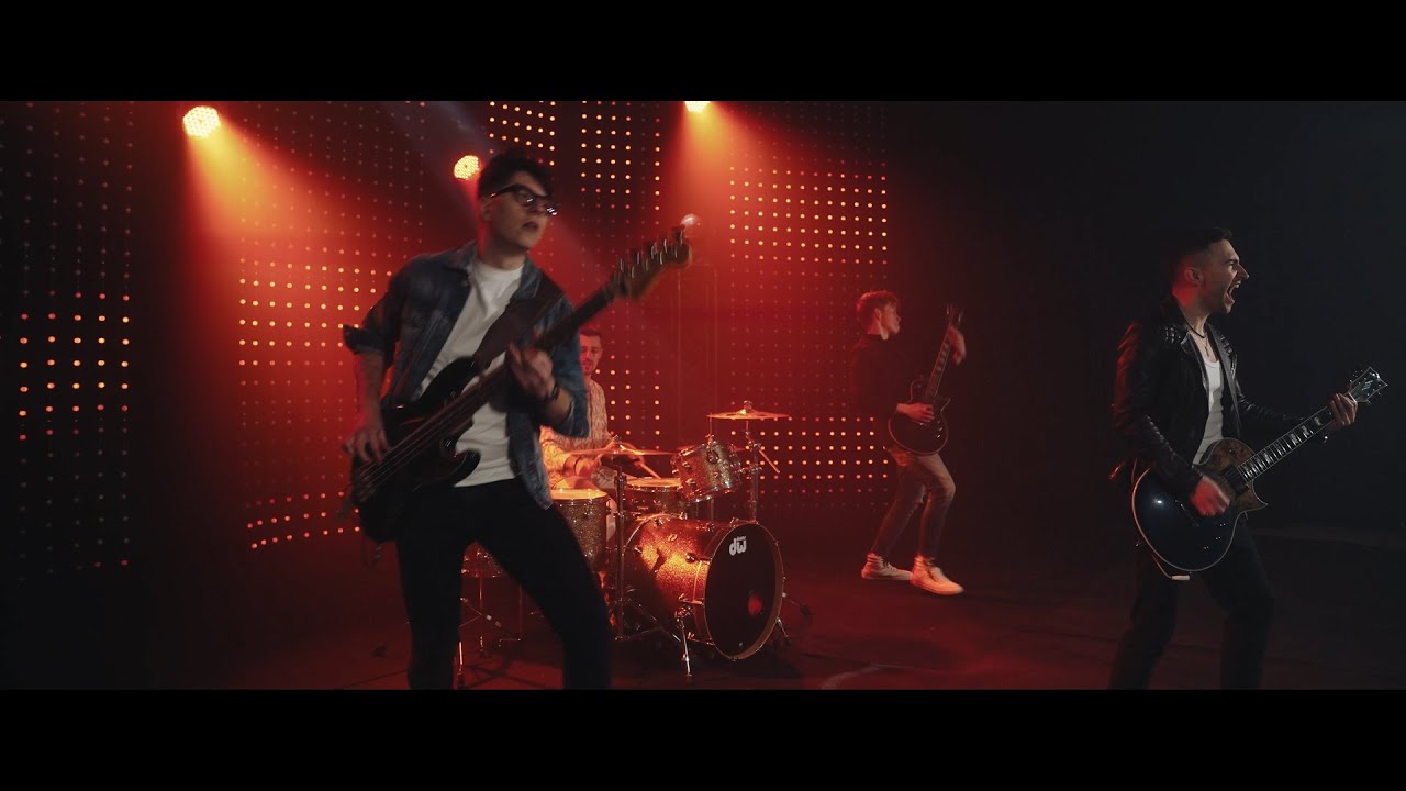 Fever - Pusty Wzrok (Official Music Video)