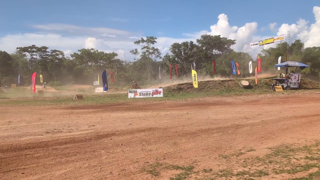 MOTOCROSS CARNAVALERO EXTREMO EN PUCALLPA - CIRCUITO LA CHACRA DEL CHATO. 🚀🔥