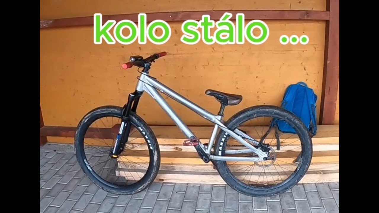 bike chack dirt