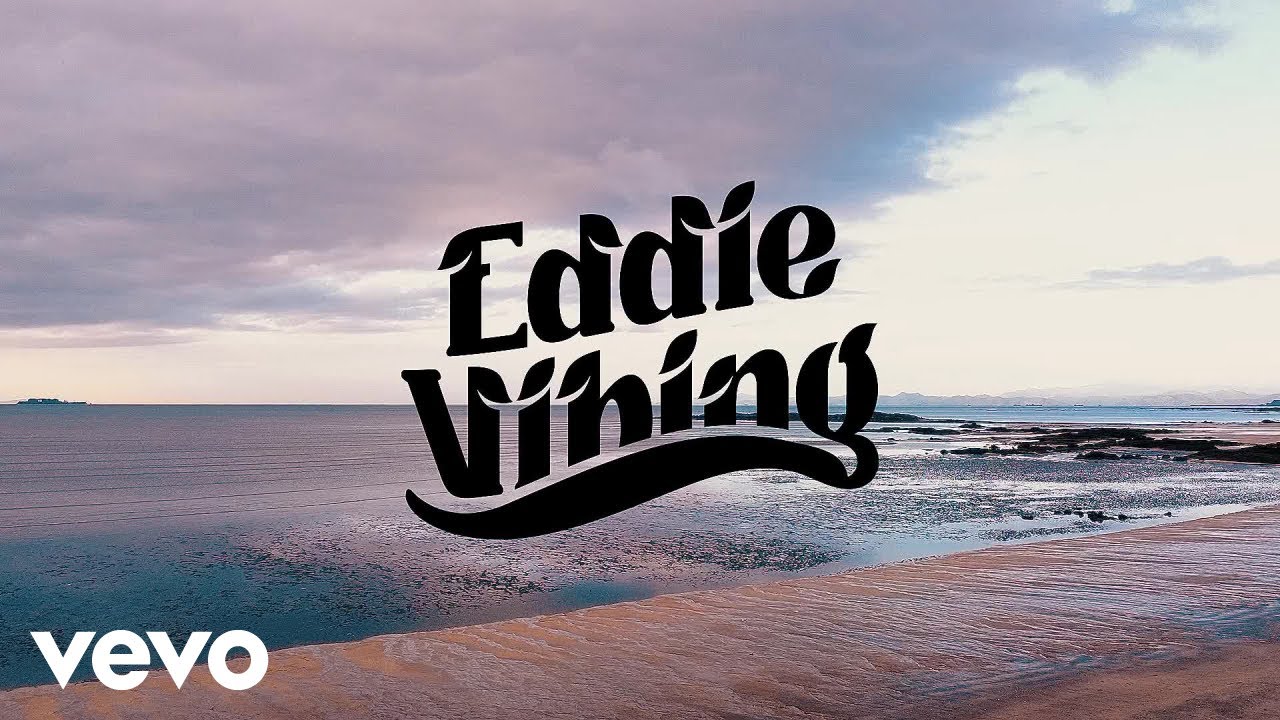 Eddie Vibing - Luna Llena (Official Music Video) ft. Exmanga