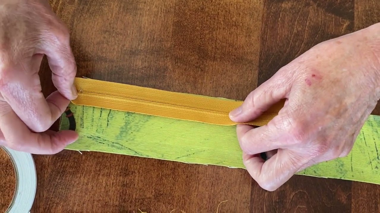 FlossTube Extra How I Use Double Sided Basting Tip When Placing Zippers