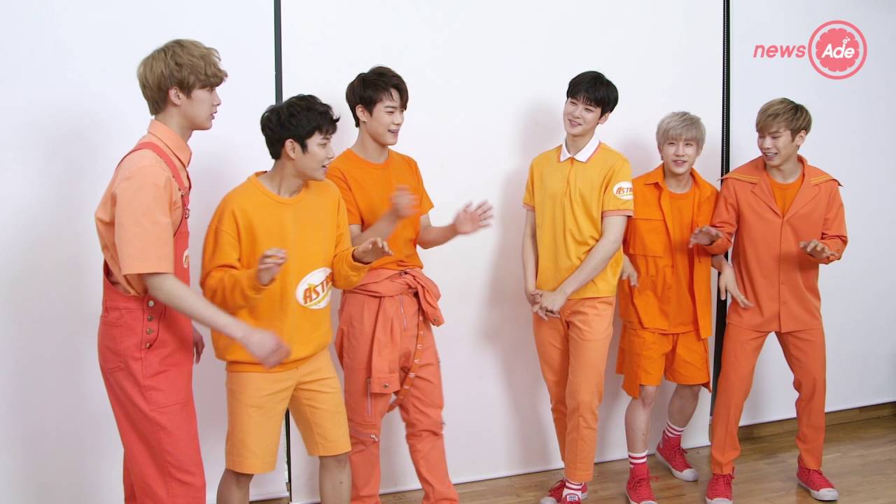 아스트로의 우주괴물쇼