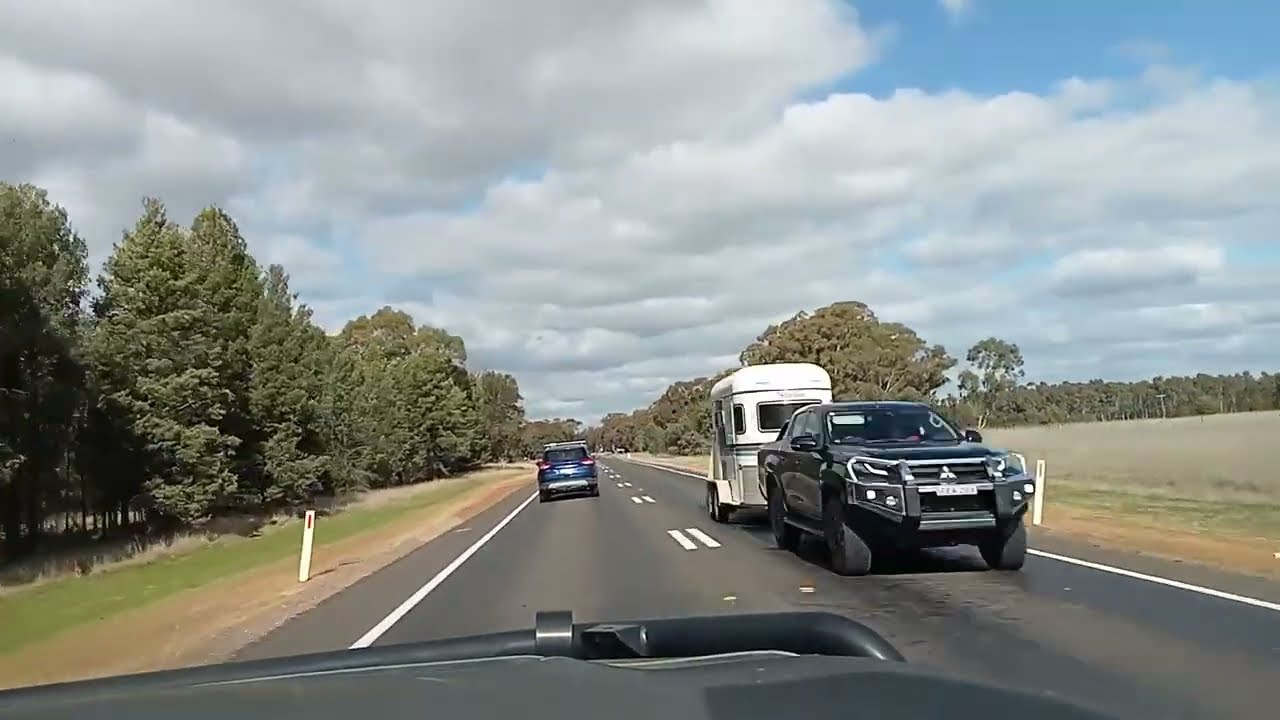 SATURDAY DRIVE IN THE RIVERINA NSW AUSTRALIA 🦘