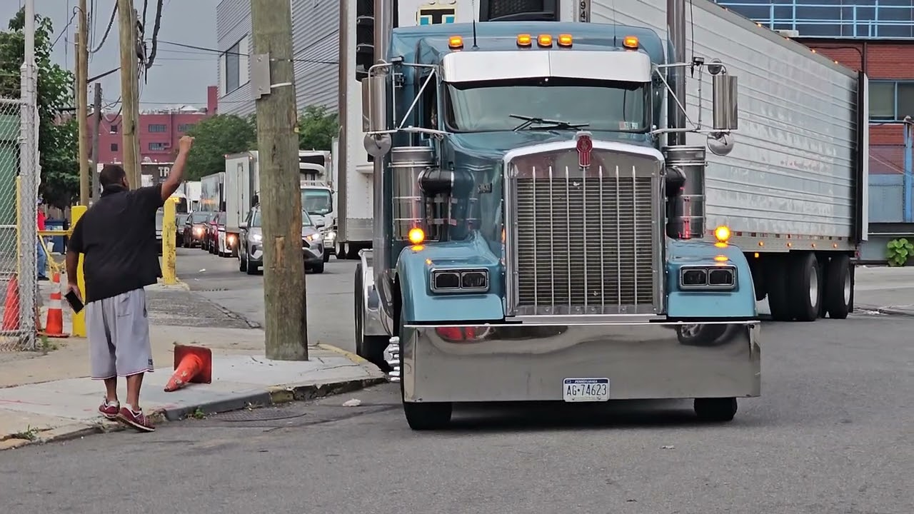 Парковка для тягача с прицепом BIG RIG в Нью-Йорке, УРОВЕНЬ СЛОЖНОСТИ: ЭКСТРИМ