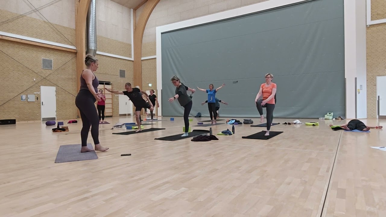 Balance flow og Lotus afrunding Charlotte