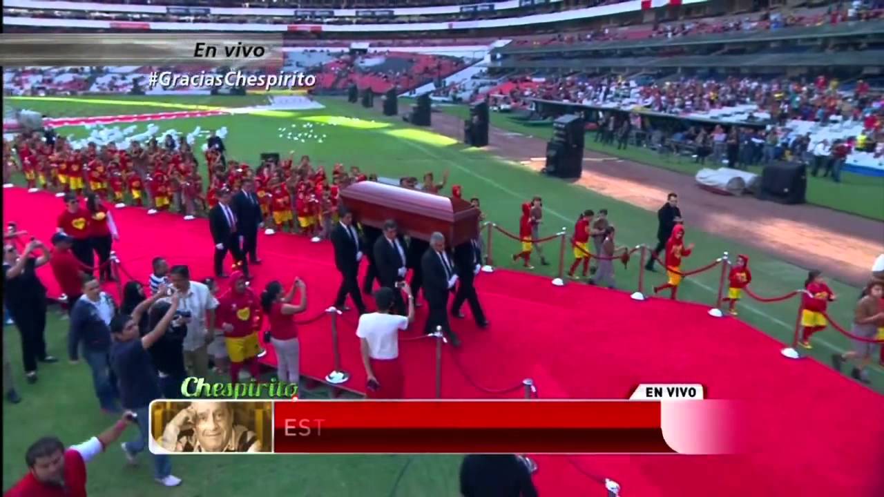 Vel&oacute;rio de Chesperito no Est&aacute;dio Azteca