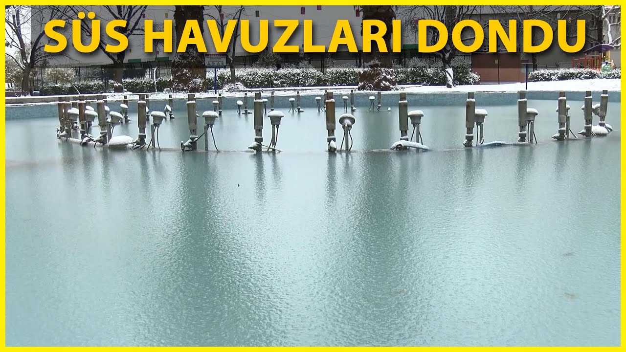 Bursa'da Kar Yağışı; Süs Havuzları Dondu