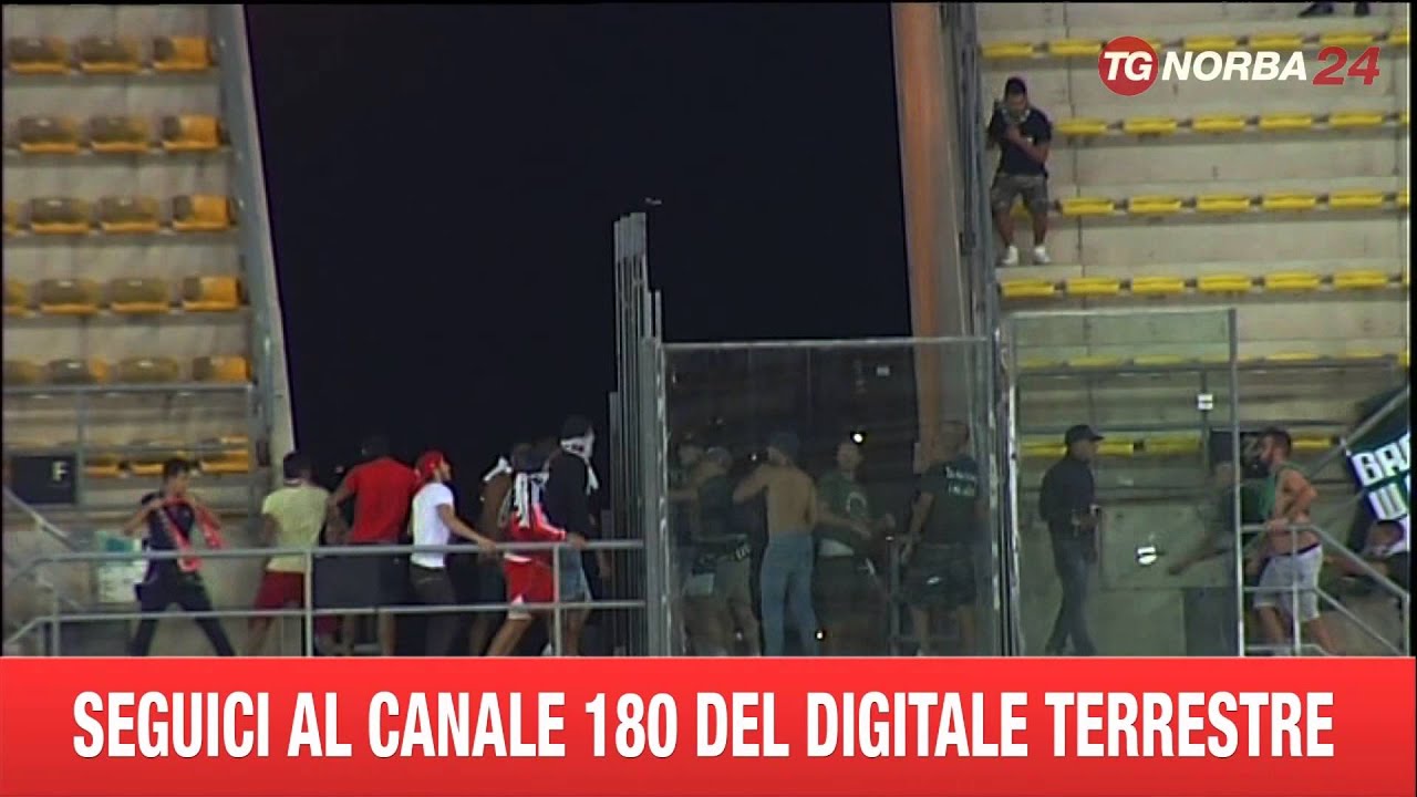 CALCIO,BOMBE CARTA AL SAN NICOLA