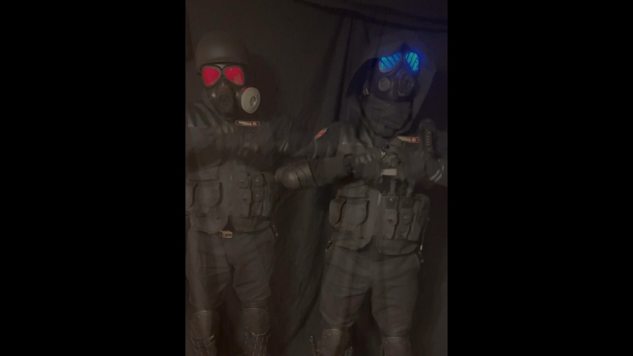 Just the Two of us #residentevil #weskervecterhunk #operationraccooncity #vecterhunk #umbrellacorp