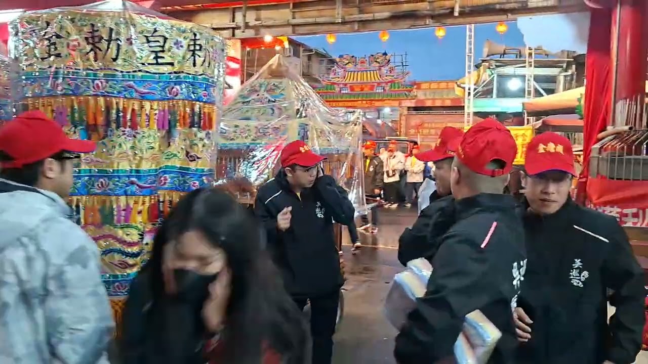 20260228更鼓員打文武鼓節奏越來越快越來越快收更鼓