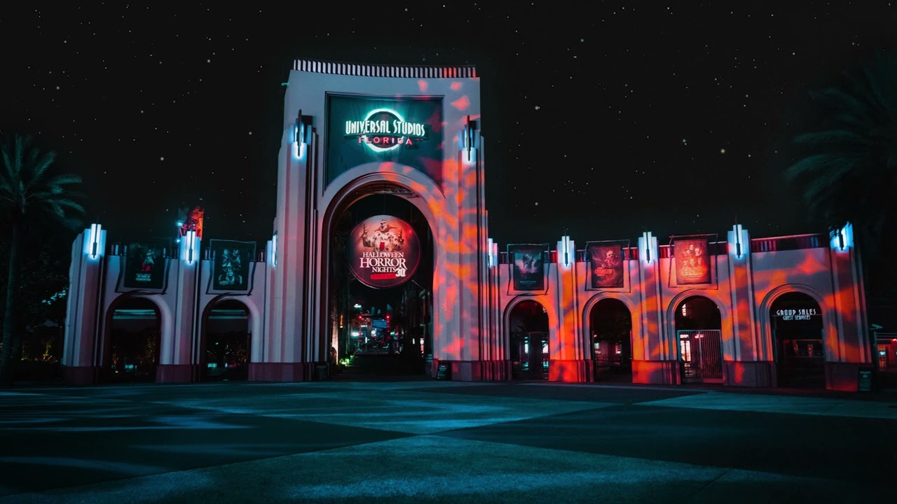 Halloween Horror Nights Main Gate Ambience | Universal Studios Orlando