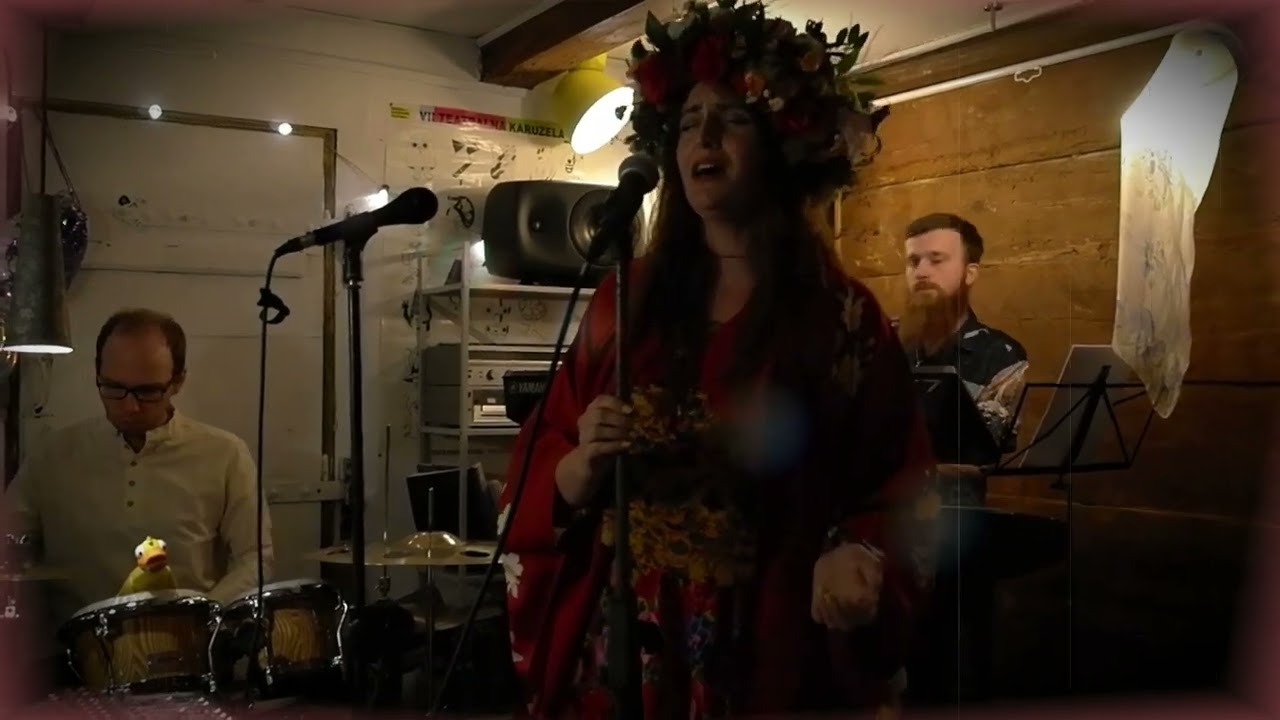 GILI ROMANI, Papusza, Agnieszka Szablewska, Ogr&oacute;d X