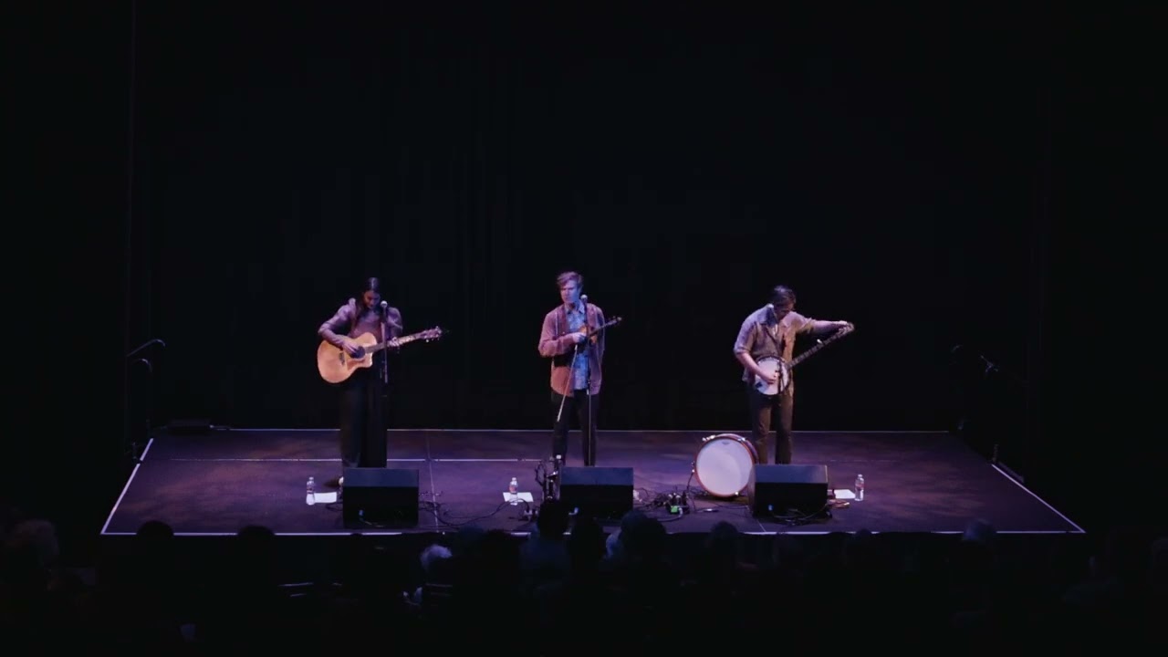 Streetlight Cadence: Live at the Maui Arts and Cultural Center