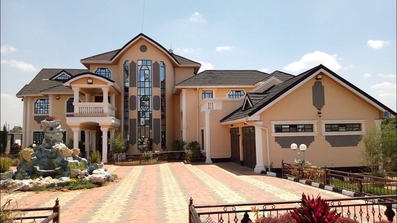 Let's Briefly Tour This Outstanding Mansion in the Affluent Runda Neighborhood...