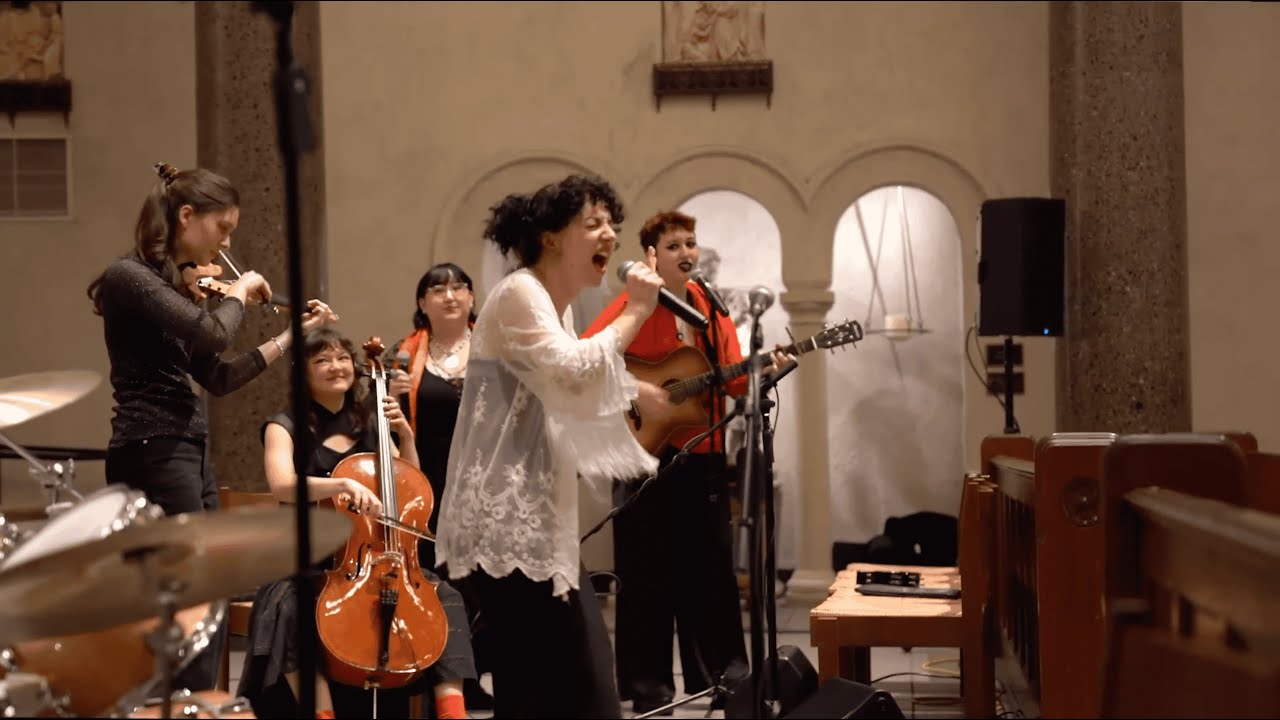 Mo Baziuk + Band: 