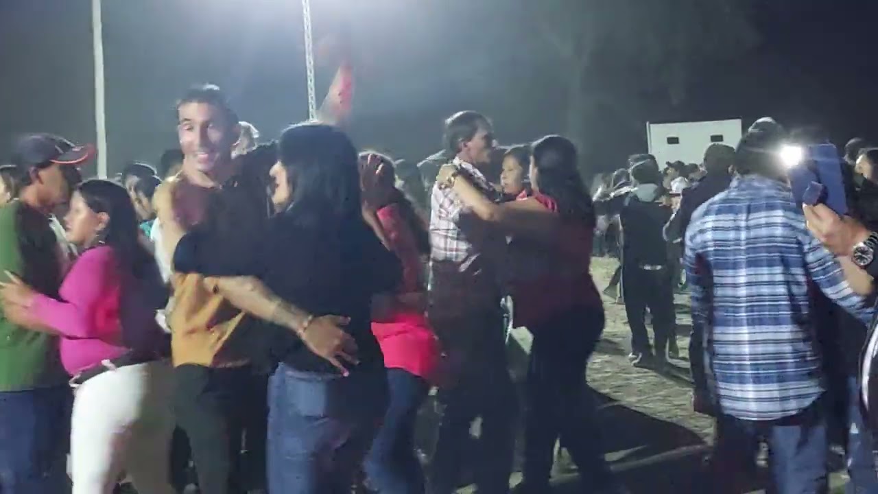 juan gomez en pista la bombonerita eng  de chamam&eacute; miraflores chaco