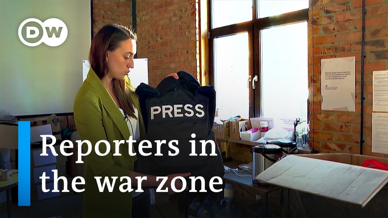 How Ukrainian journalists risk their lives to report on the war | Focus on Europe