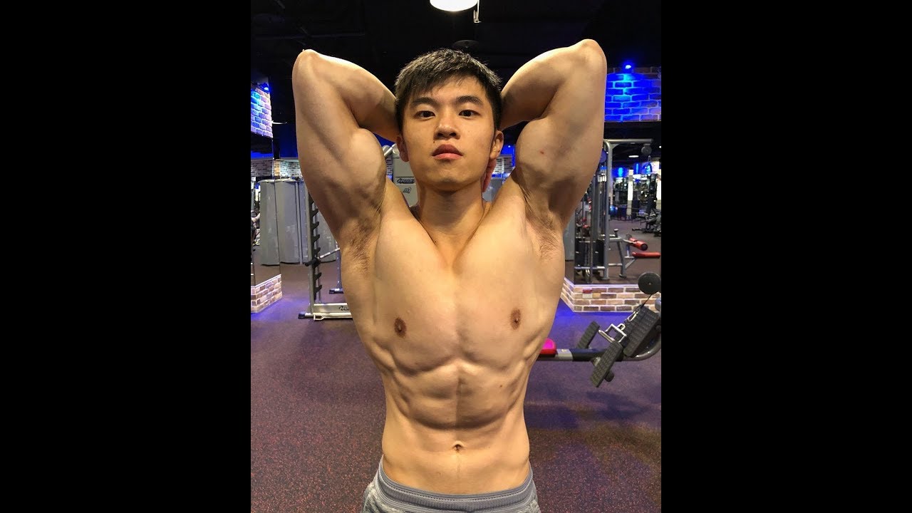 rocky__ye young muscular bodybuilder of the world/posing with workout