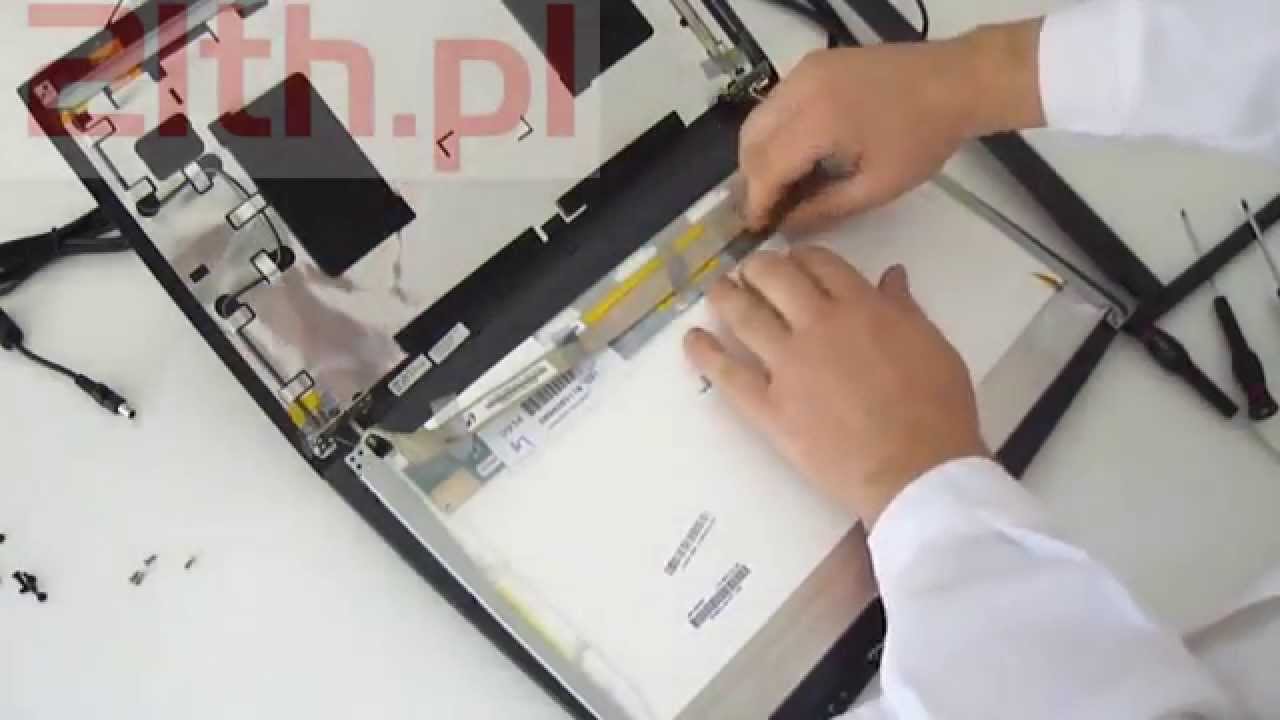 HOW TO - replace the LCD of Samsung R522, LCD replacement