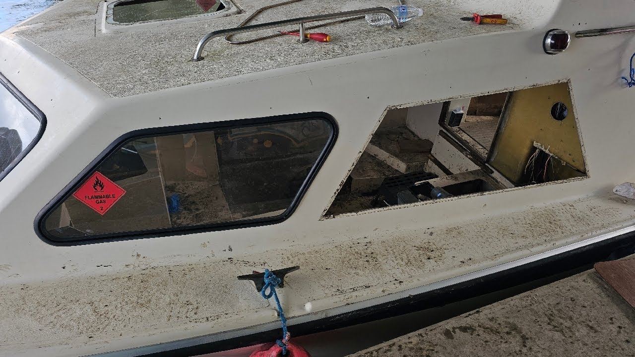 Night Time  Recce to the boat