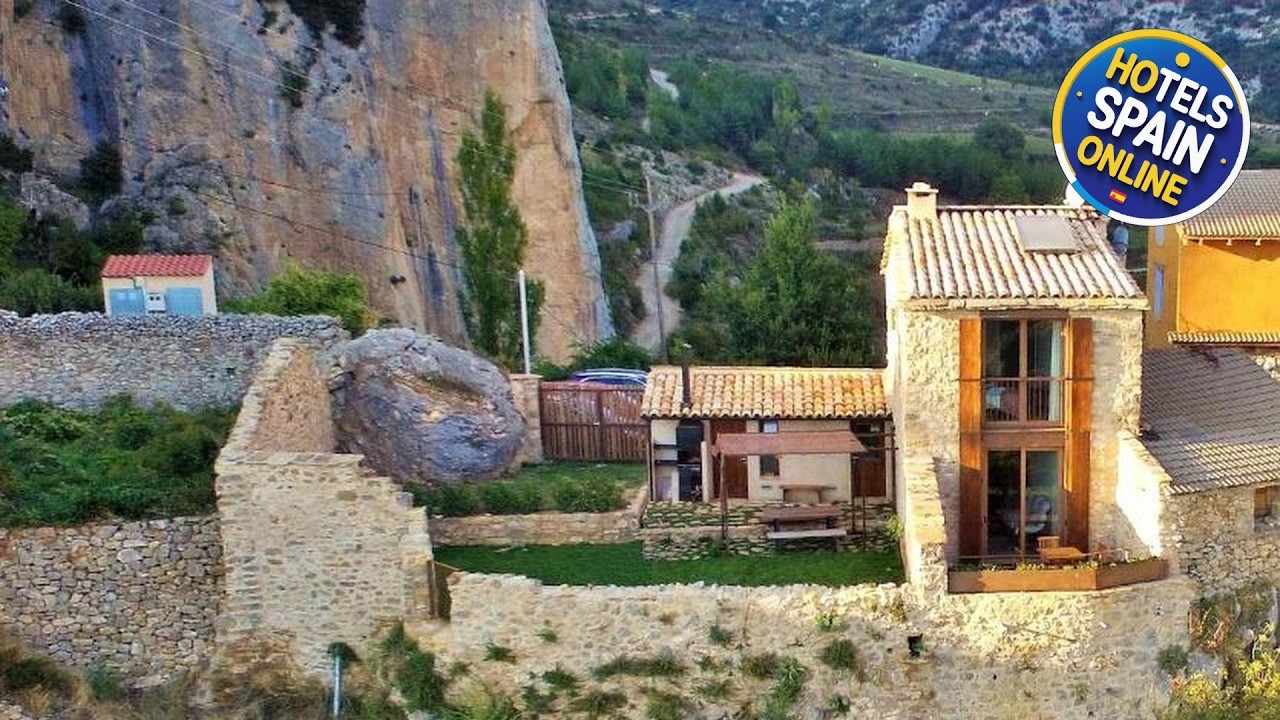 Casa Jou | Pirineo Catalan, Spain | Hotel Review 🛏️