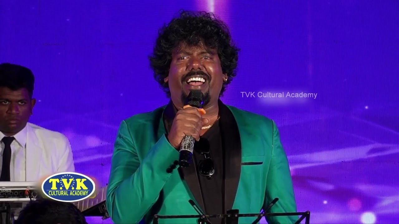 ஒரு தங்கரதத்தில் பொன் மஞ்சள் நிலவு.  Oru Thanga Rathathil Pon Manjal Nilavu.