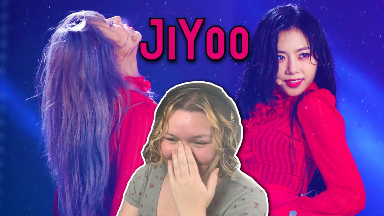 Losing it over JiYoo Moments for 24 Minutes Straight