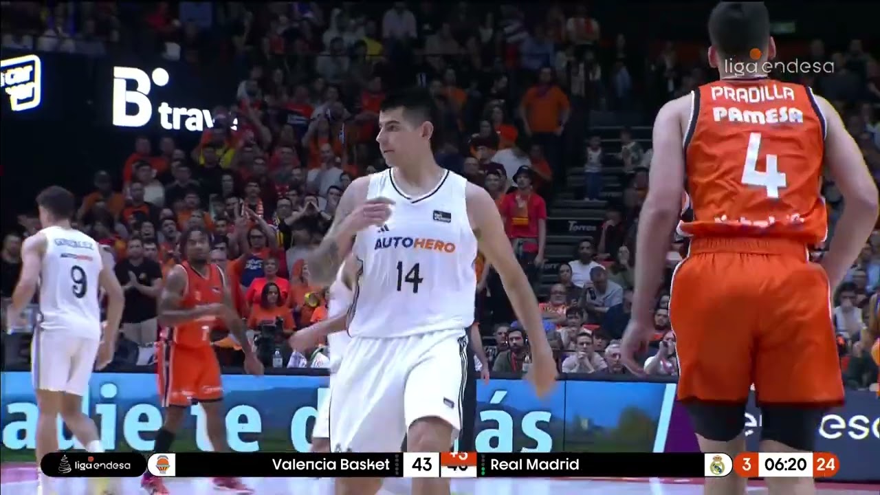 Gabriel Deck 19 puntos vs Valencia Basket