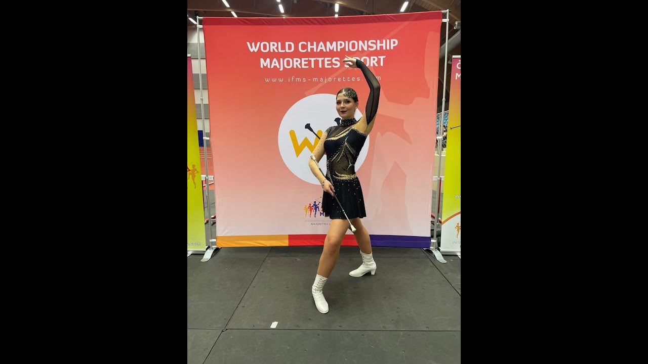 MiKaDo Karviná, sólo seniorky starší baton 2025 - Laura Kasperlíková