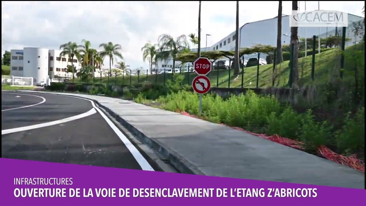 Ouverture de la voie de désenclavement du quartier l’Etang Z’Abricots