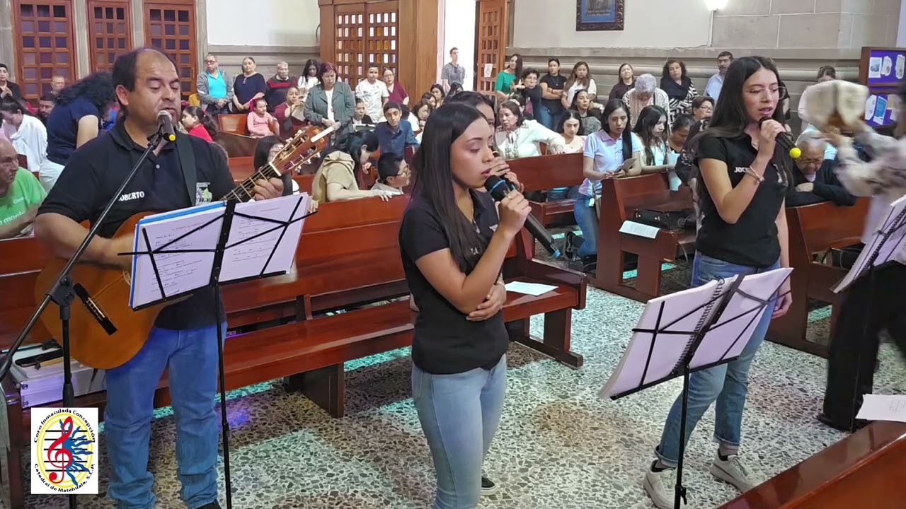 A ti levanto mis ojos