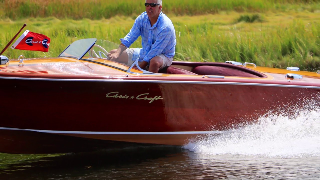 1952 18' Chris Craft Riviera