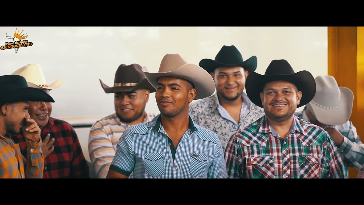 Mis Tradiciones (Video Oficial) - Banda 466 Paso a Paso