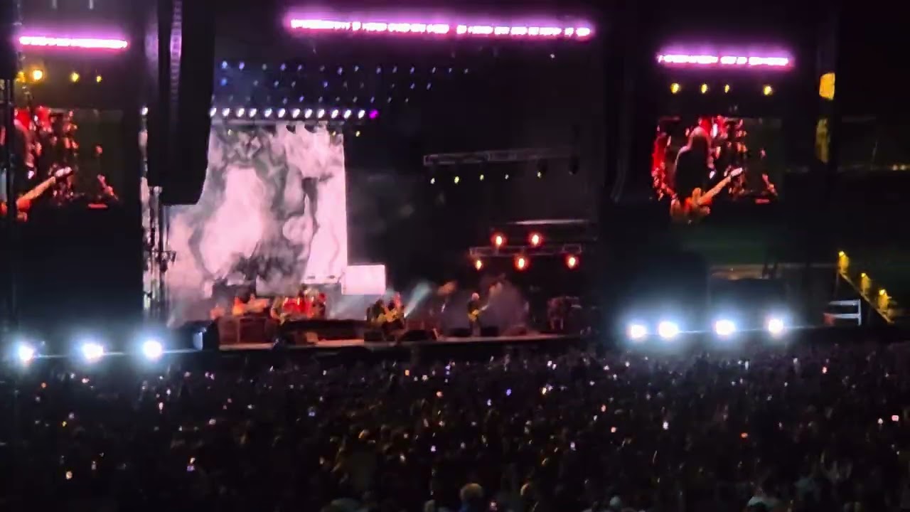 FOO FIGHTERS - Everlong @ UTAS Stadium, Launceston, Tasmania (24/01/2026)