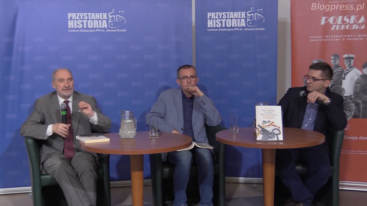 Marian Chodacki jako wz&oacute;r wsp&oacute;łczesnego analityka wywiadu (Macierewicz, Smyrgała, Dudkiewicz)