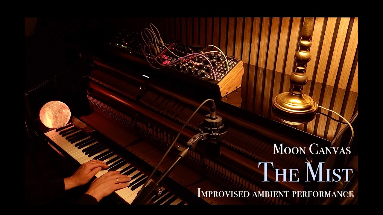 Moon Canvas - The Mist (Improvised ambient performance)