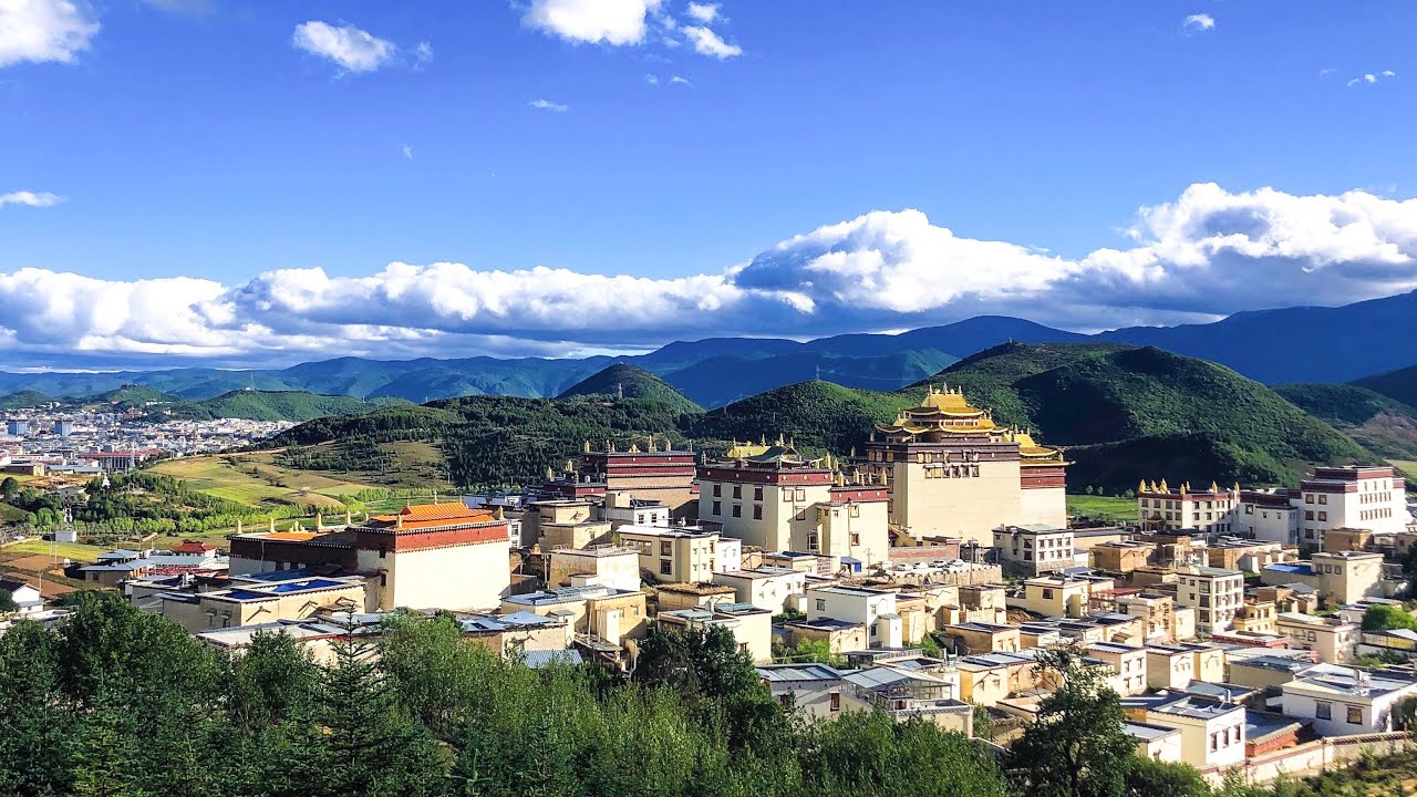Tibetan-style hotel in Shangri-La takes guests on spiritual journey