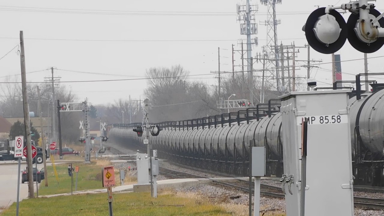 CN 3008 Illinois Central Heritage Unit DPU on UP Oil Train!
