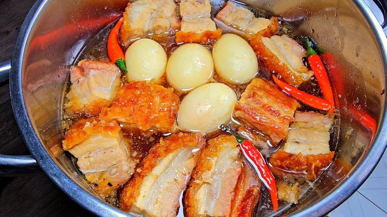 HEO QUAY KHO TÀU - thịt kho tàu hột vịt mềm rịu nhanh cấp tốc đón tết cổ truyền 