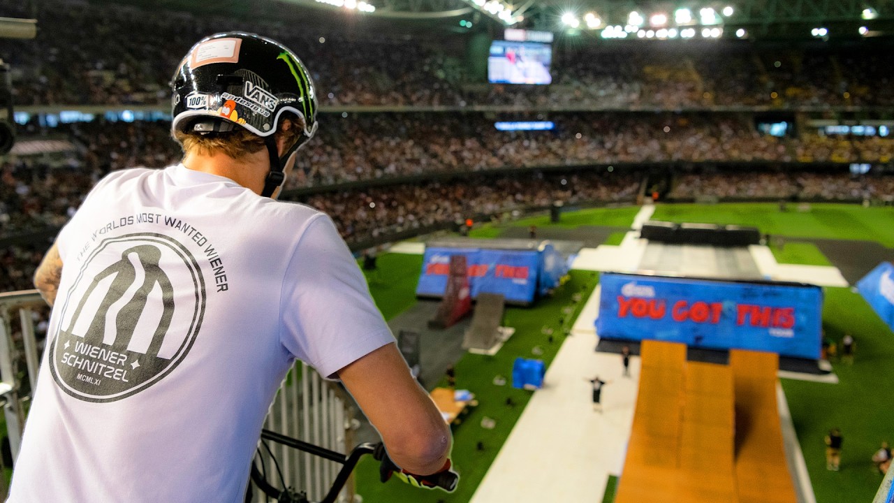 Insane Best trick contest on the Giganta ramp!